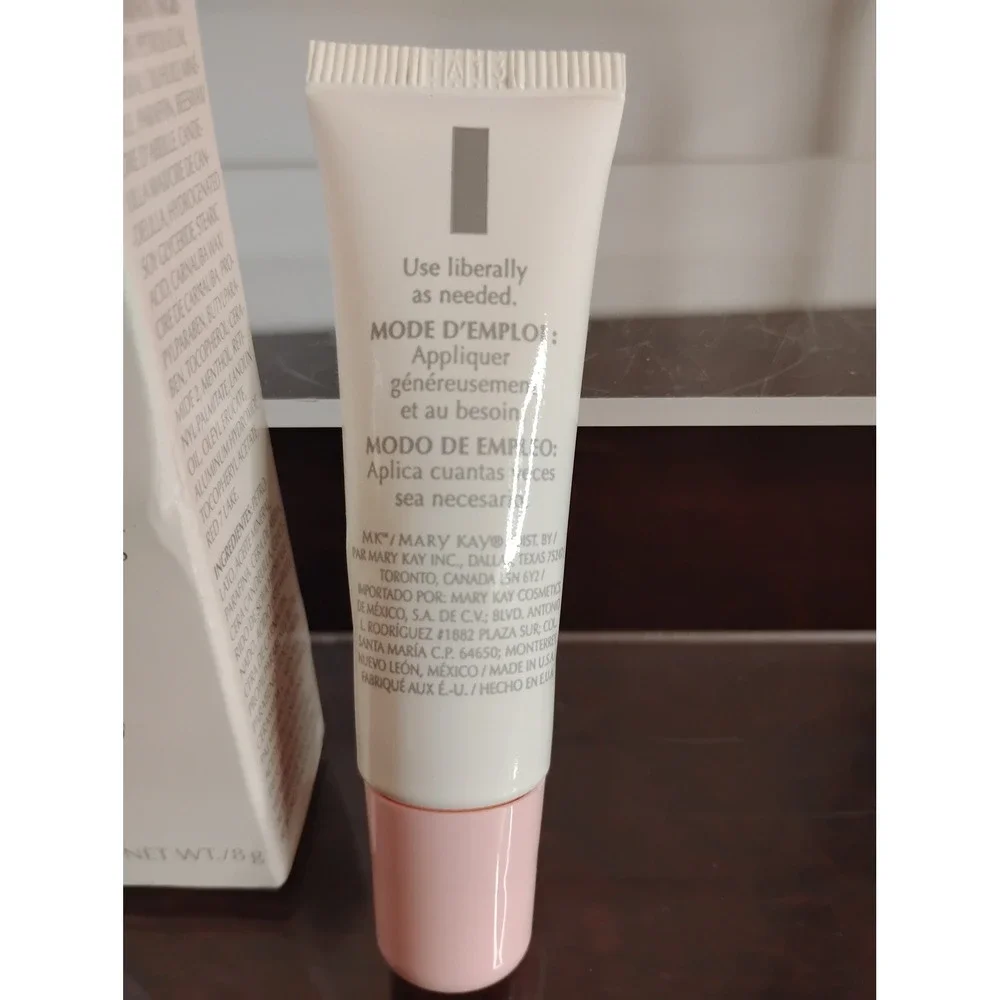 Mary Kay Satin Lips Lip Balm 0.3 oz Moisturizing Treatment New in Box